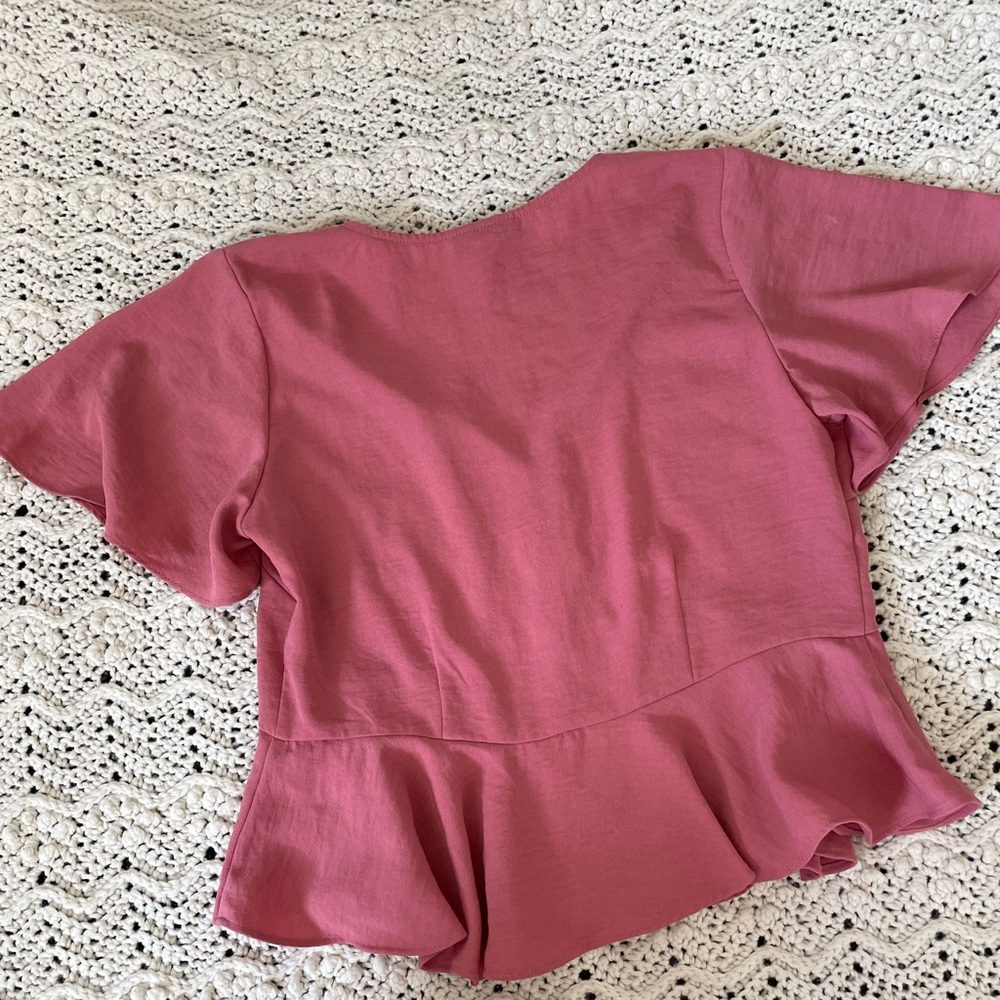 Topshop Peplum Button Down Flutter Short Sleeve B… - image 2